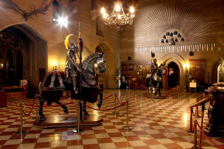 From London: Warwick, Oxford, Stratford & Cotswolds Day Tour - Quick hits worth your attention