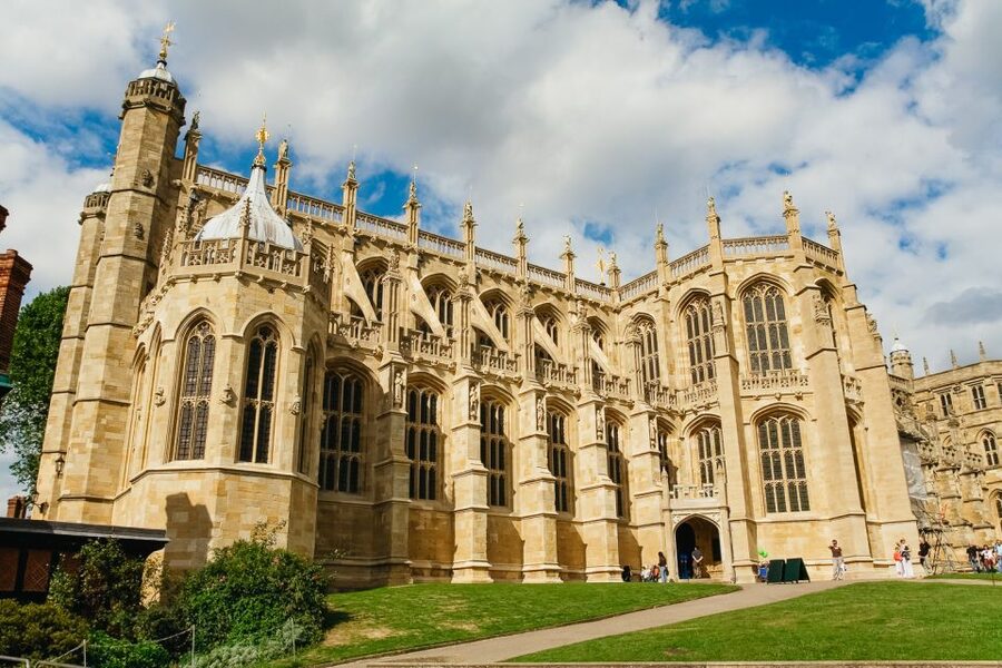 From London: Windsor, Oxford & Stonehenge Full-Day Trip - Guide energy and why it matters on a fast day