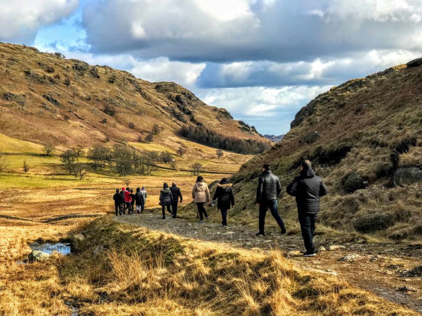 From Manchester: Lake District Sightseeing Day Trip - Ambleside: Twisting Streets, Local Shops, and a Breather