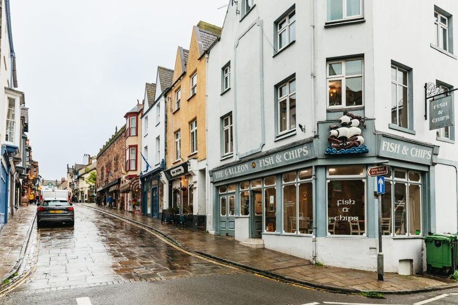 From Manchester: North Wales, Snowdonia, and Chester Tour - What the $102 price gets you, and when it is a smart value