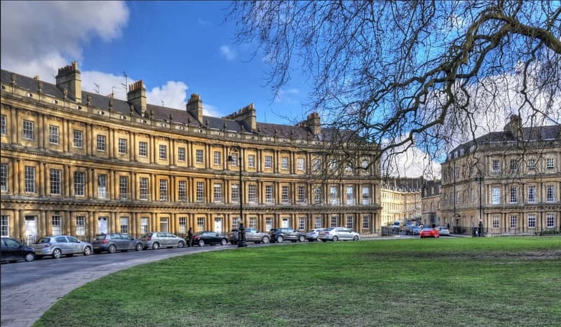 From Oxford: Stonehenge and Bath Small-Group Tour - Why the $236 price can be good value