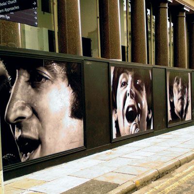 Full-Day Beatles and Liverpool Tour from London - Beatles pregame in Liverpool, Matthew Street to Albert Dock