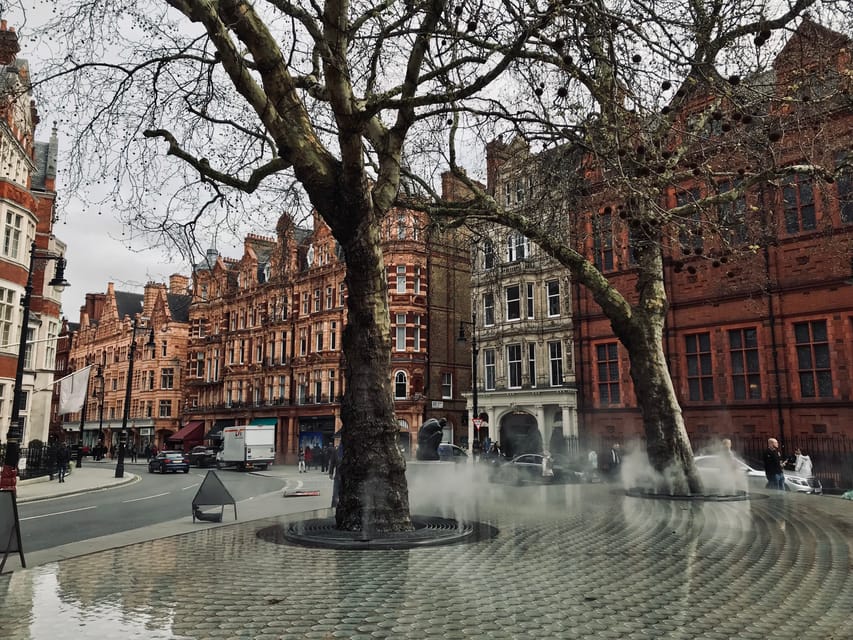 Ghosts and Legends of Mayfair Walking Tour - London - Green Park: haunted lore plus the science behind the mysteries