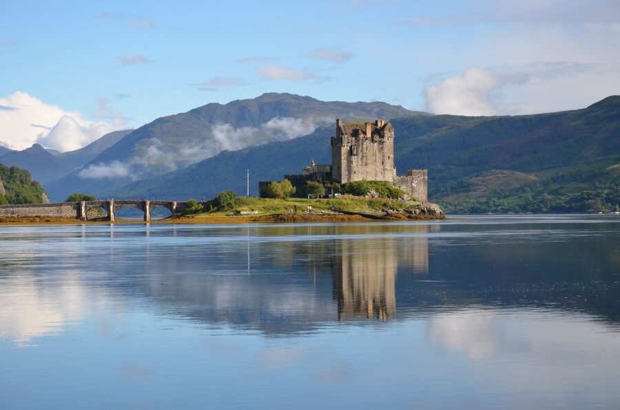 Glasgow: 2-Day Eilean Donan, Loch Ness & Glenfinnan Tour - Glencoe and Glenfinnan Viaduct, the Photo Stops That Actually Matter
