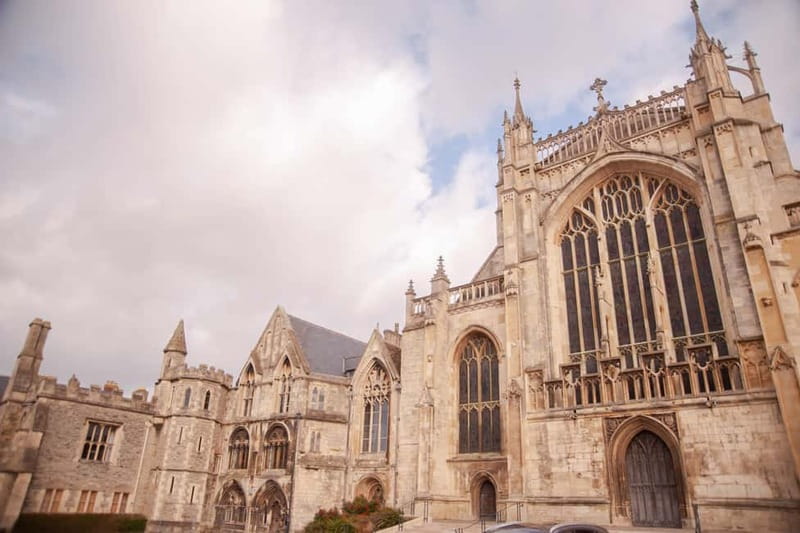 Gloucester Cathedral: Highlights Tour - Nave, soaring pillars, and stained glass you can actually appreciate