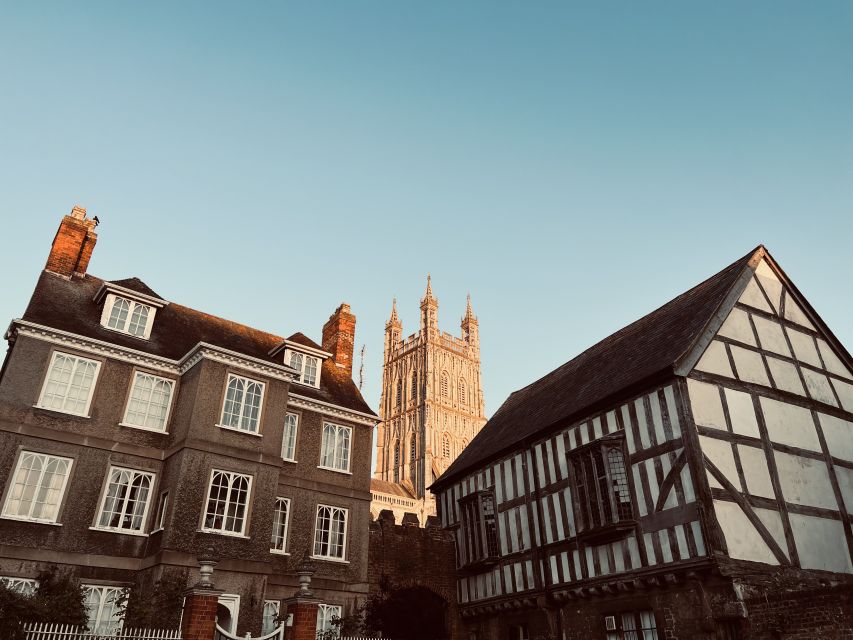 Gloucester: Ghost-Themed Guided Walking Tour - St Mary’s Square, Bishop Hooper, and what memorials add to the story