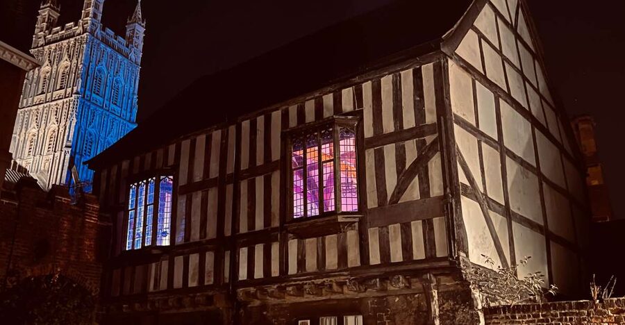 Gloucester: Ghost-Themed Guided Walking Tour - College Court to St Mary de Crypt, ending at Greyfriars Priory