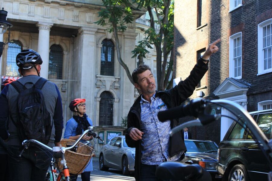 Grand London Half-Day Bicycle Tour - From London Eye to Big Ben and the Houses of Parliament