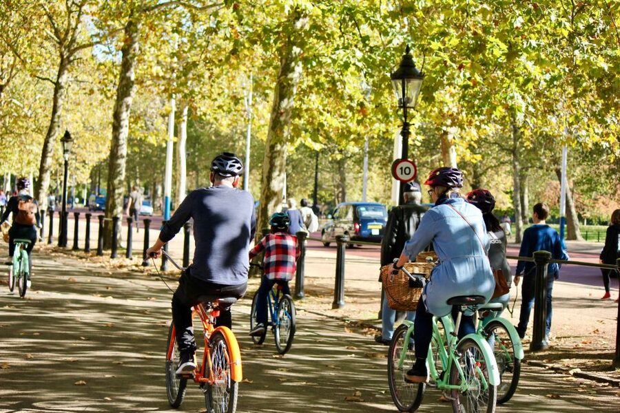 Grand London Half-Day Bicycle Tour - Waterloo meeting point, bikes, and how to start smoothly