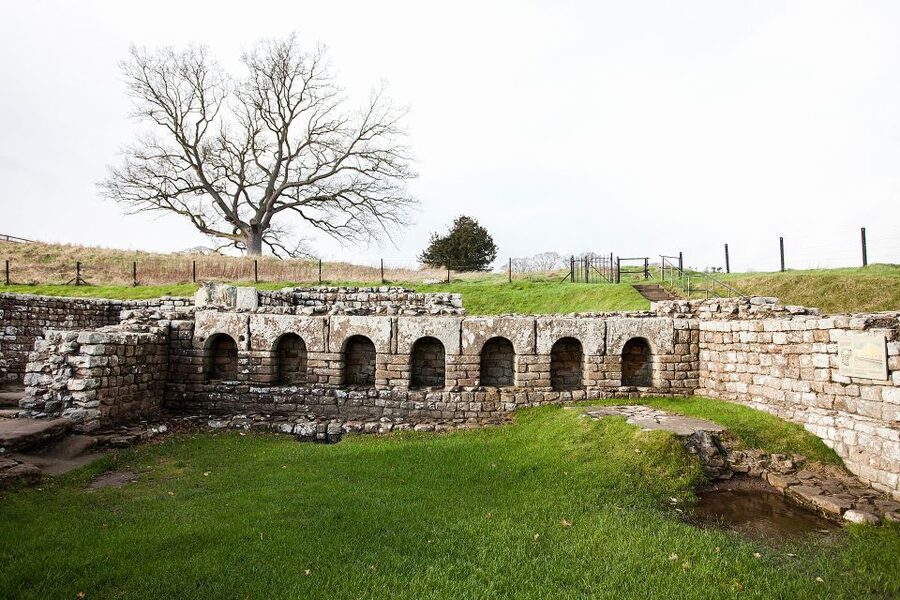 Hadrian's Wall: Chesters Roman Fort and Museum Entry Ticket - Taking the Fort takeover trail and pacing your day
