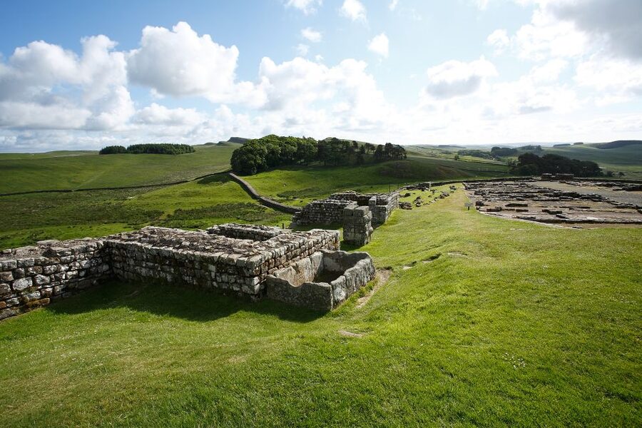 Hadrian's Wall: Housesteads Roman Fort Entry Ticket - The oldest toilets you’ll ever see