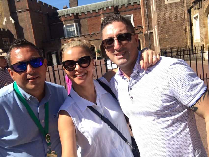 Harry Potter film locations Tour in London - Pick-Up, Taxi Style, and How Private Group Time Works