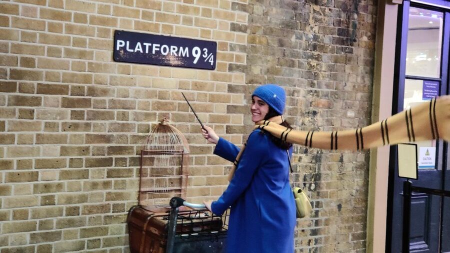 Harry Potter in London - Private Walking Tour - Knockturn Alley and the Deathly Hallows sign you’re meant to find