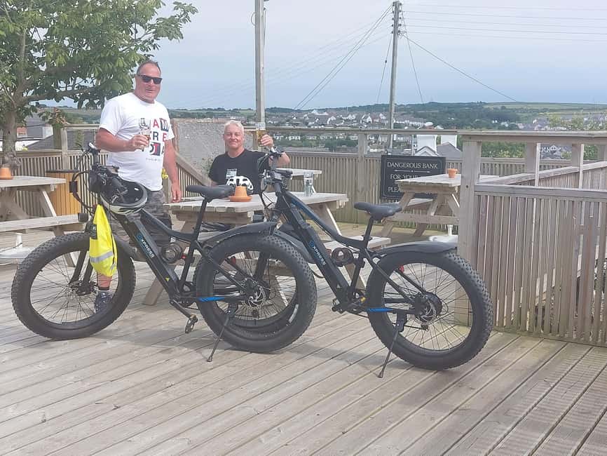 Hayle: 4-Hours Fat-Tyre E-Bike Hire - Komoot navigation, phone battery, and staying on track