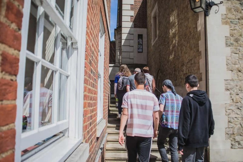 Hidden London Walking Tour - The English Dictionary moment and the Sweeney Todd finale