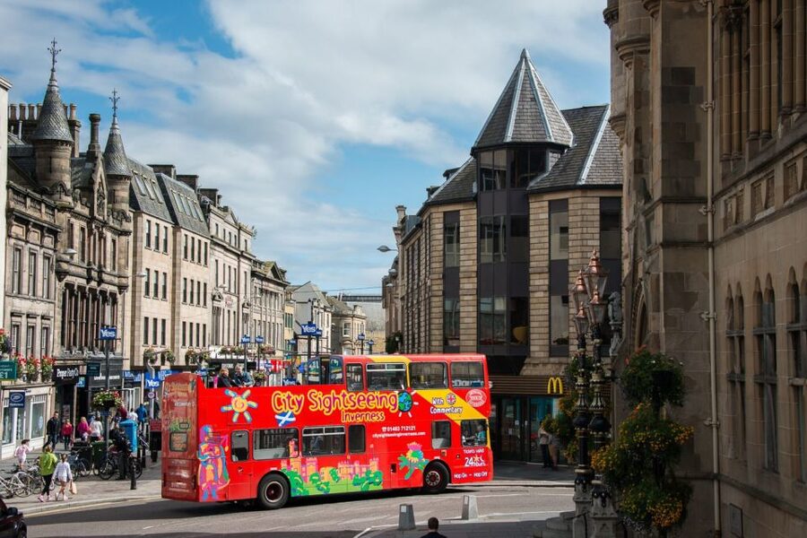 Inverness: City Sightseeing Hop-On Hop-Off Bus Tour - Audio guide reality check: how to get the commentary to work