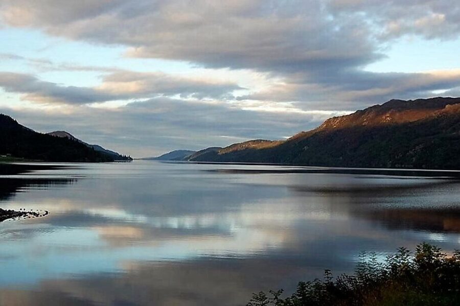 Inverness: Loch Ness Experience 1-Day Tour - Urquhart Castle: ruins, views, and the right amount of time