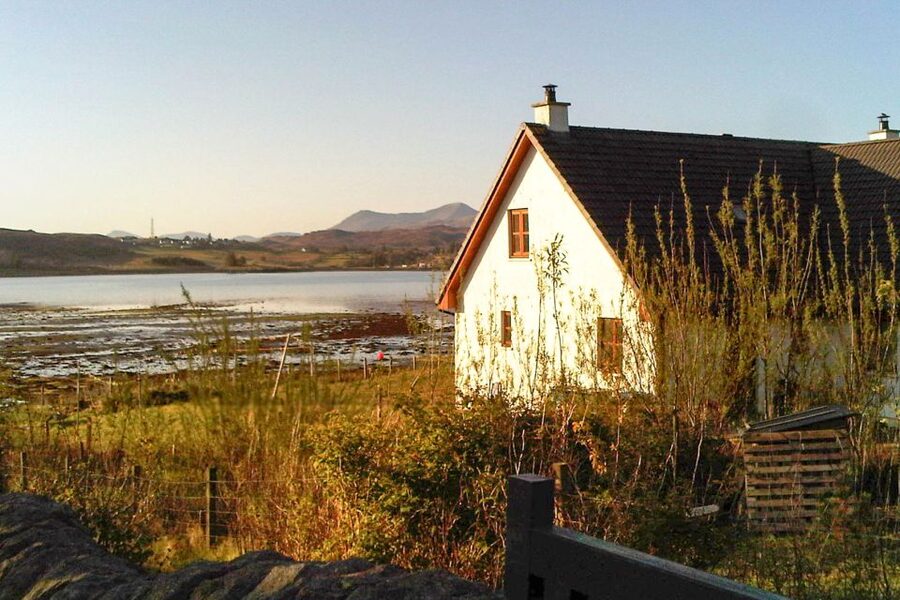 Isle of Skye 3-Day Small Group Tour from Glasgow - Day 1: From Loch Lomond to Rannoch Moor, then Glencoe and Eilean Donan