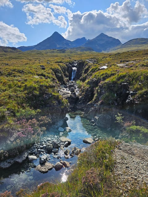 Isle of Skye: Tour the highlights and hidden beauties. - Ruins and crofters: choosing between Duntulm Castle and the Crofters’ Museum
