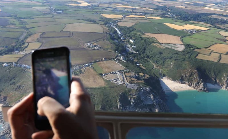 Isle of Wight: Helicopter Pleasure Flight - The helicopter ride: hover, climb, and coastal views from 1,000 feet