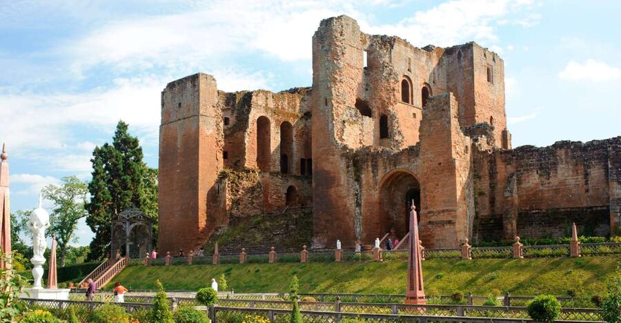 Kenilworth Castle and Elizabethan Garden Entry Ticket - Family-friendly history you can touch: dress up and trebuchet balls