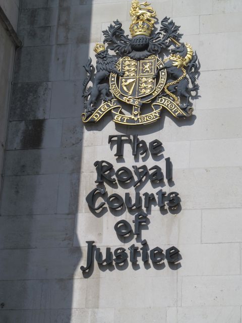 Law in London Private Tour - Temple Gardens and Temple Church, plus a film-fan detour