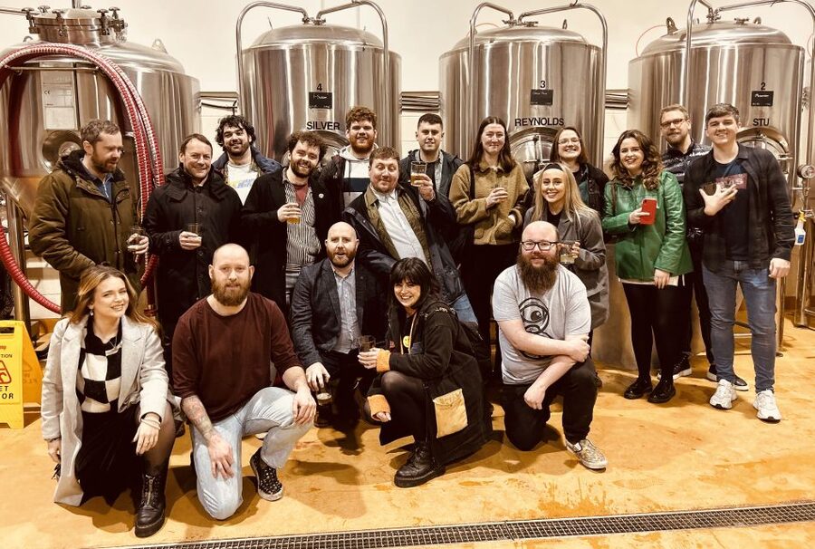 Liverpool: Brewery Bus Tour with 12 Beer and Pizza - Pizza and brewery food breaks: keeping your afternoon enjoyable