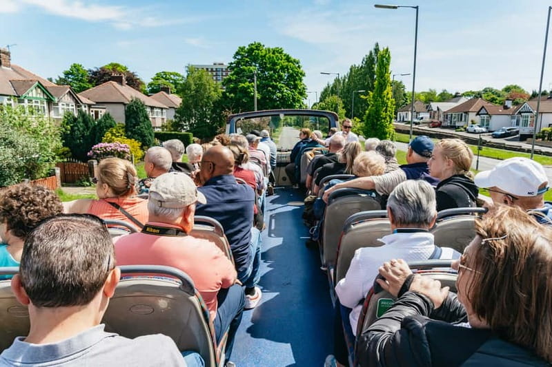 Liverpool: City & Beatles Tour with Live Guide & Live Music - Meeting at Royal Albert Dock: the fast way to get seated