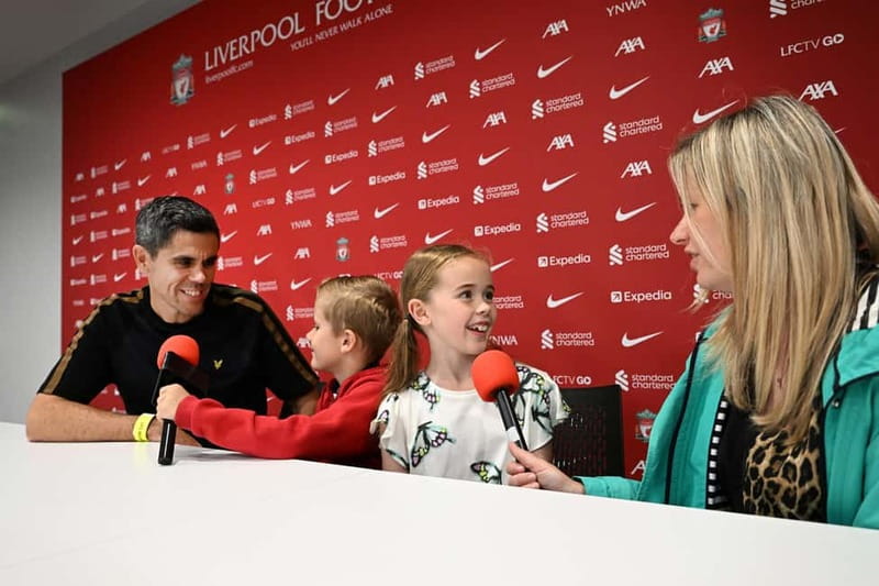 Liverpool: Liverpool Football Club Museum and Stadium Tour - The tunnel and the This Is Anfield sign moment