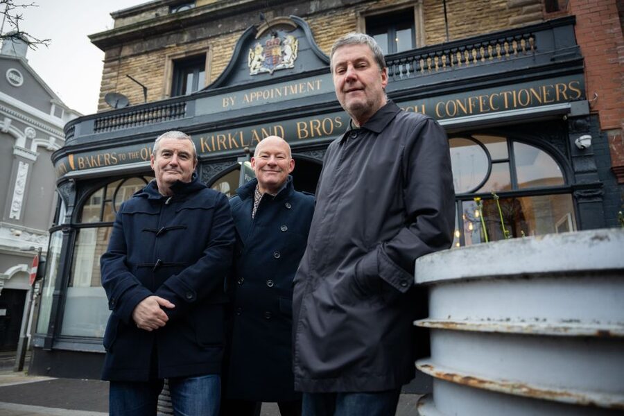 Liverpool: Music Icons Tour with 90s band 'The Farm' - Key highlights I’d plan around