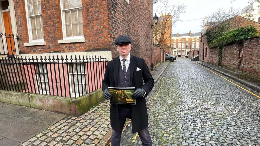 Liverpool: Official Peaky Blinders City Centre Walking Tour - Peaky Blinders filming locations, right on Liverpool streets