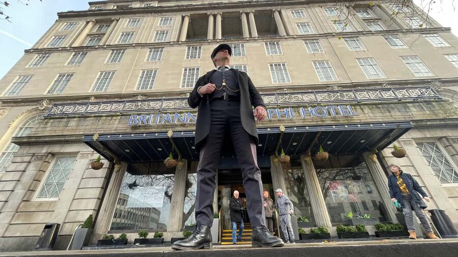 Liverpool: Official Peaky Blinders City Centre Walking Tour - Starting outside Liverpool Town Hall on Water Street