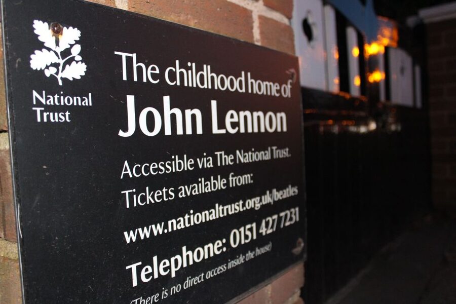 Liverpool: Private 3-Hour Beatles Classic Tour by Taxi - Ringo Starr’s childhood home: the tone-setter stop