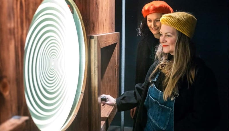 Liverpool: Quirky Quarter Interactive Museum Entry Ticket - First Rooms With Illusions You Can Actually Test