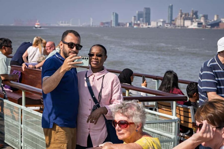 Liverpool: Sightseeing River Cruise on the Mersey River - From the docks to the Cathedral: where history shows up in details