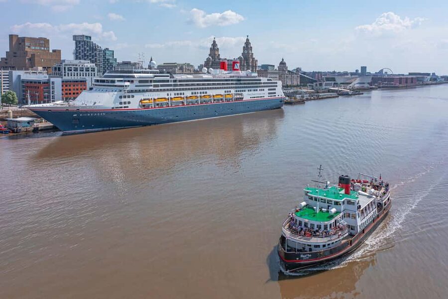 Liverpool: Sightseeing River Cruise on the Mersey River - What to expect on the river: seating, wind, and audio that matches your pace