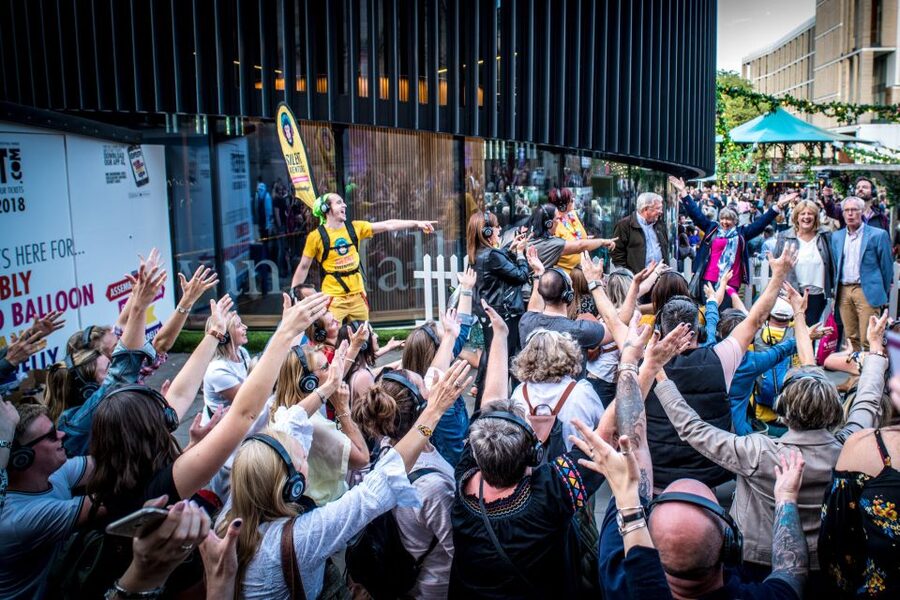 Liverpool: Silent Disco Adventure Tour - Making the Most of Your 1-Hour Playlist Walk