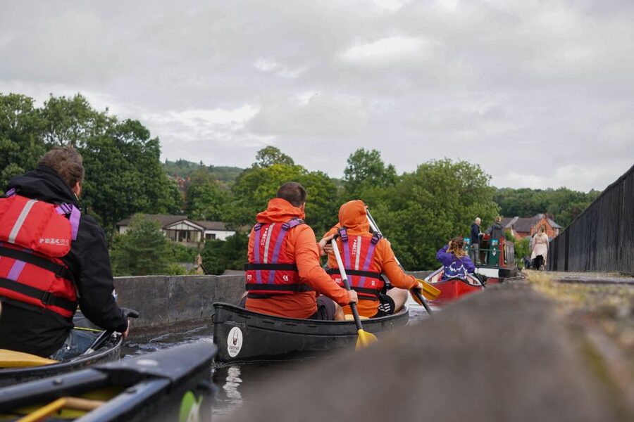 Llangollen: Guided Aqueduct Canoe Tour - Guides Who Keep You Calm, Funny, and Confident