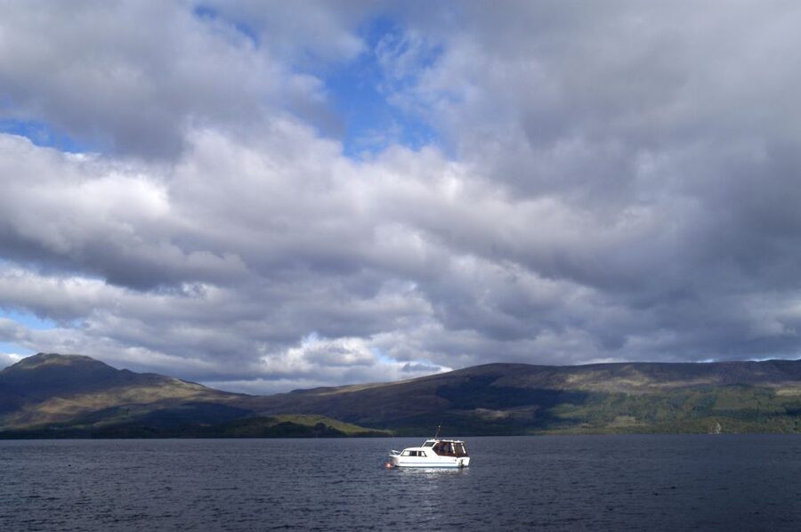 Loch Lomond: Island Discovery 2-Hour Cruise - Onboard experience: what comfort feels like for real humans