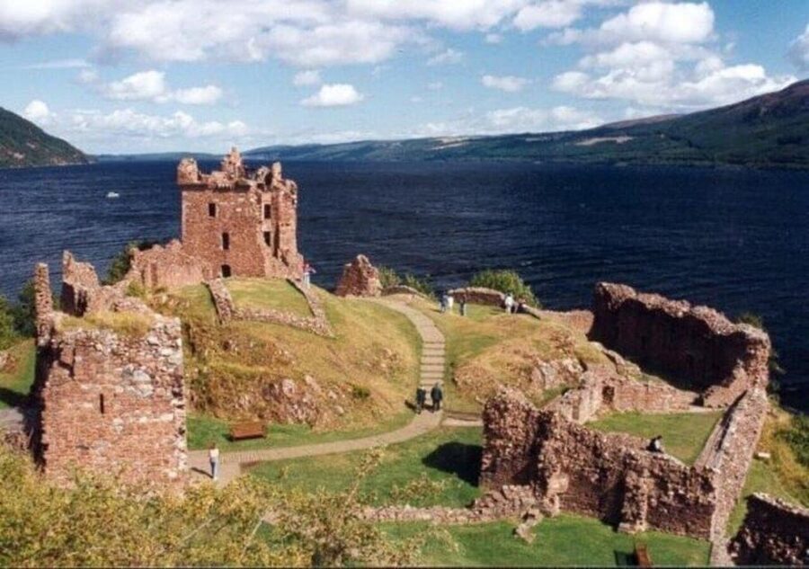 Loch Ness,Cawdor Castle,Outlander Sites &More from Inverness - A Half-Day Highlands Hit From Inverness Town Centre