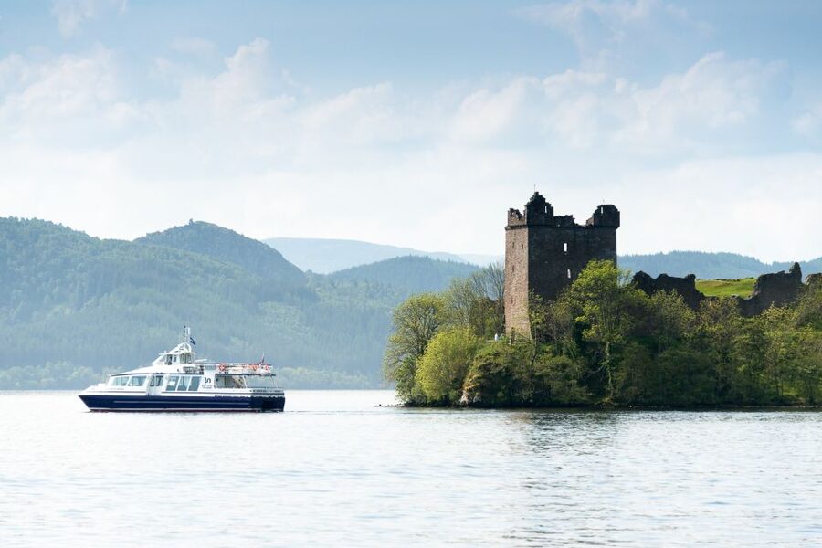 Loch Ness: Urquhart Castle Round-Trip Cruise - Clansman Harbour to the Deep Part of Loch Ness