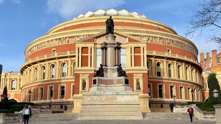 London: 5-Hour Private Tour with Pickup - Royal Albert Hall, Hyde Park Area Views, and the Final Push to Piccadilly