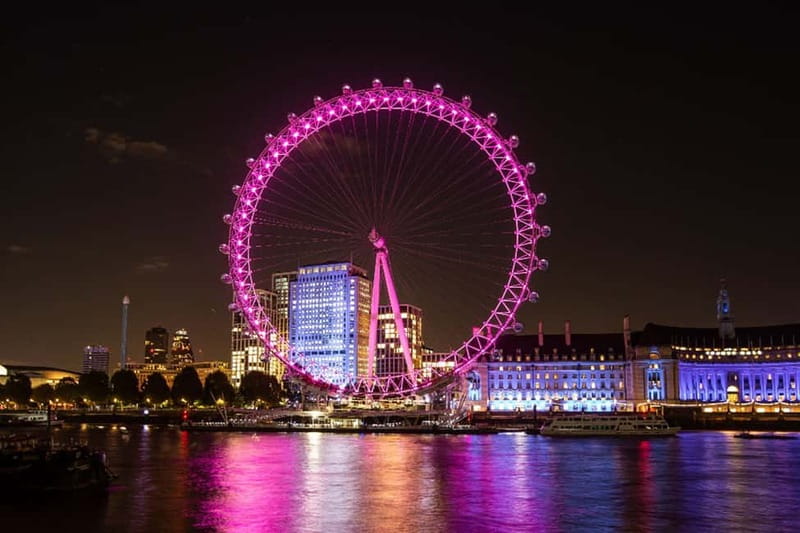 London: 5 Top Attractions Pass with Madame Tussauds - Madame Tussauds by Baker Street: wax stars plus Star Wars, Marvel 4D, and Chamber of Horrors