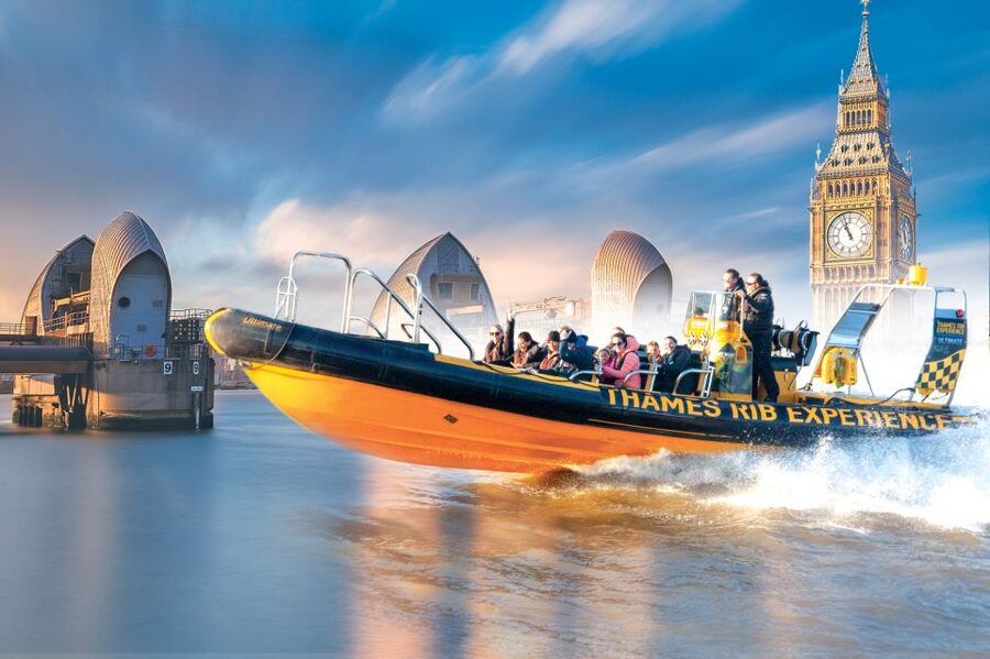 London: 70-Minute Thames Barrier Speedboat Tour - 70 Minutes of Thames Adrenaline to the Thames Barrier