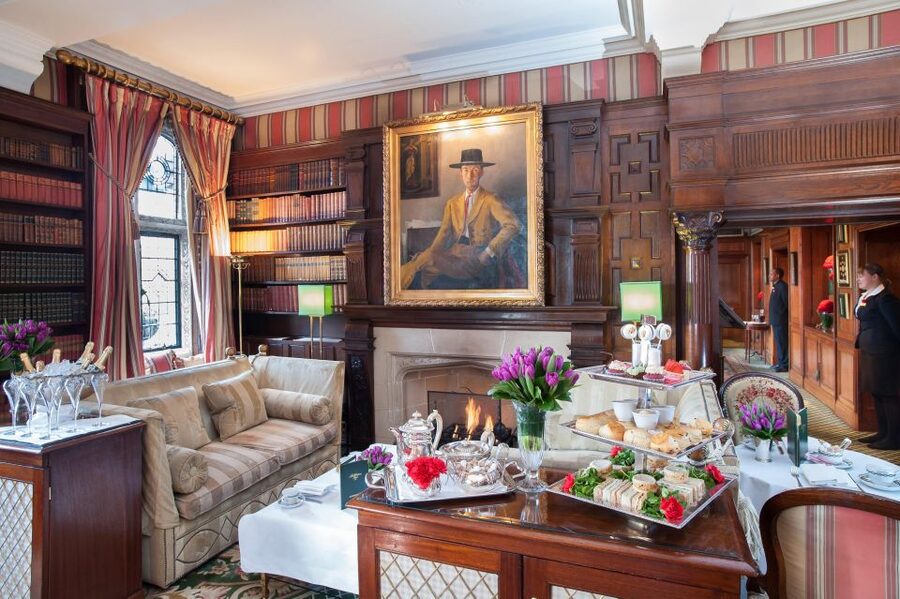 London: Afternoon Tea at The Milestone with Champagne Option - Who should book this London afternoon tea at The Milestone?