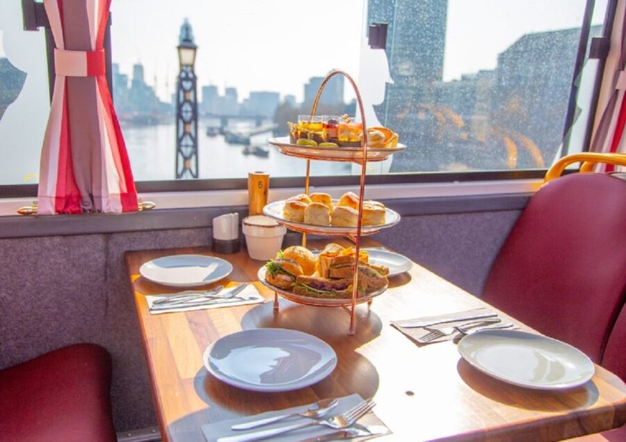 London: Afternoon Tea Bus with a Glass of Prosecco - Boarding the English Tea Bus at Golden Tours Stop 1