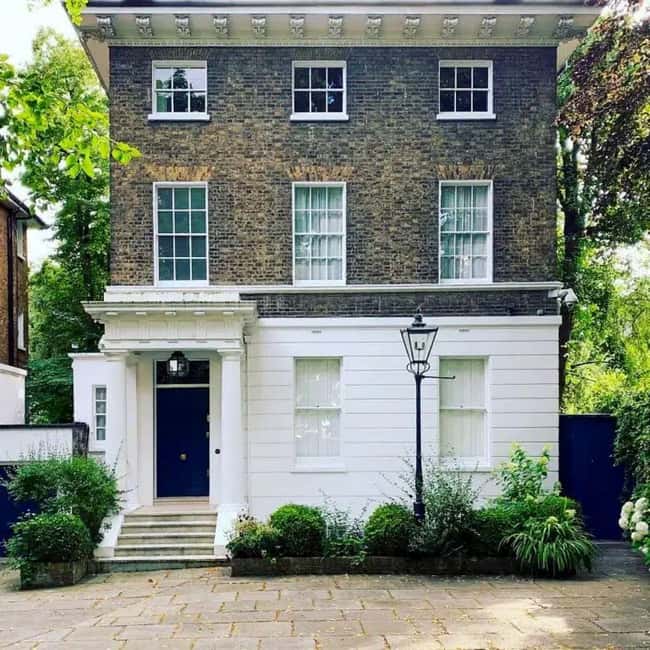 London: Beatles Magical Mystery Tour; Abbey Road, Savile Row - Trident Studios Stop, a Brief Pass That Still Matters