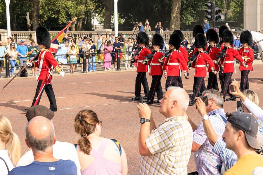 London: Big Ben, Churchill War Rooms & Buck'ham Palace Tour - The Westminster Walking Loop That Actually Makes Sense
