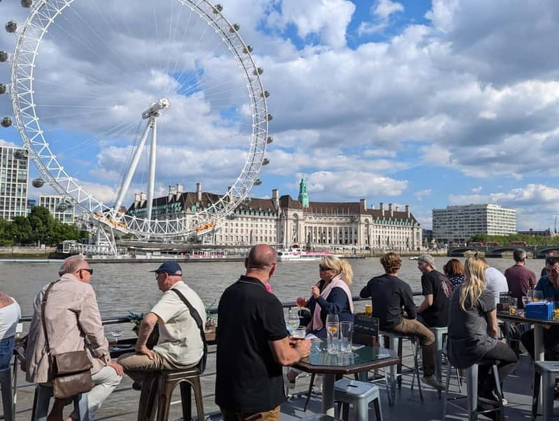 London: Boat Show Comedy Ticket with After-Show Nightclub - Nightclub until 2am: what the after-show phase is really for