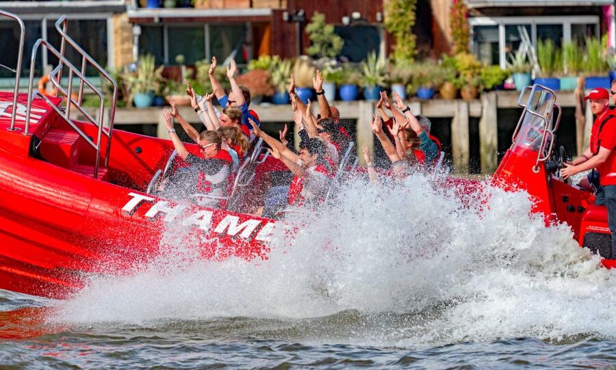 London: Break the Barrier Speed Boat Ride - Shakespeare’s Globe to The Shard: fast passes that still feel cinematic
